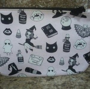 Ipsy x Valhe Make-up Bag